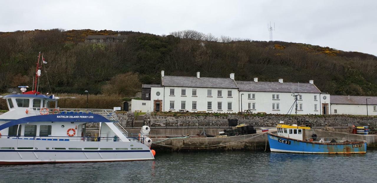 מלון באליקאסל Manor House Rathlin Island מראה חיצוני תמונה